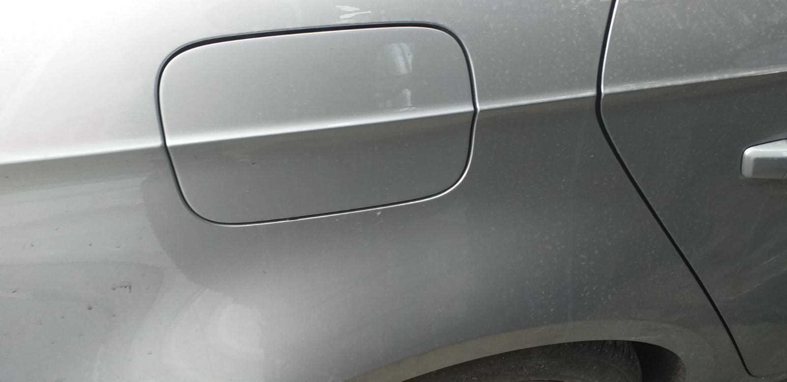 Audi A3 2014-2017 Çıkma Yedek Depo Kapagı